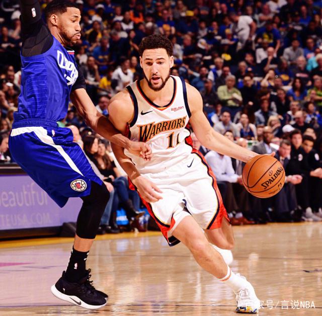 足球迷们的 足球迷们的