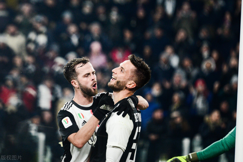 舞台上展现 舞台上展现